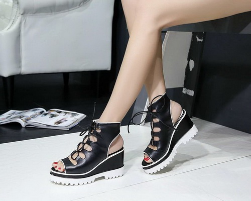 CHANEL Sandals Women--013